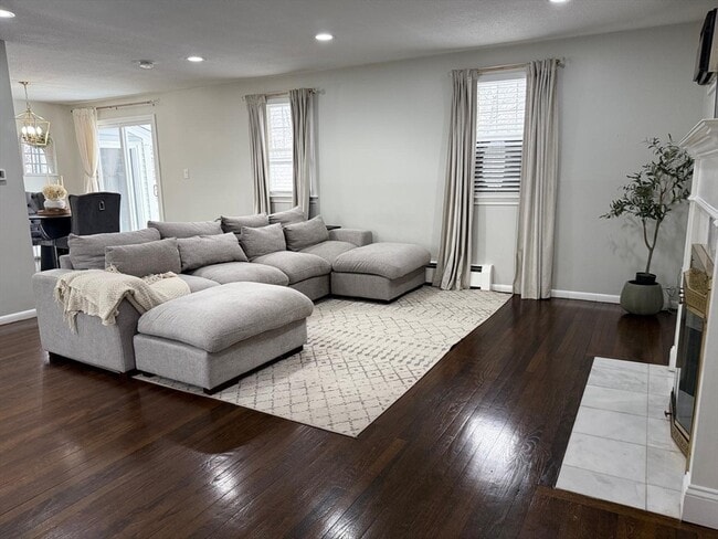 14 Pere Marquette St in Lawrence, MA - Building Photo - Building Photo