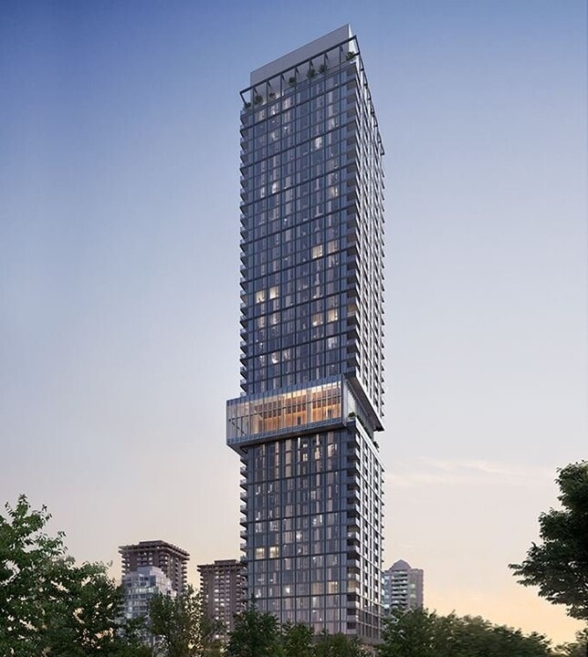 5987 Wilson Ave in Burnaby, BC - Building Photo