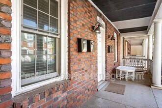 2213 W Cary St in Richmond, VA - Building Photo - Building Photo