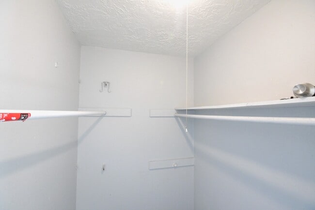 property at 11846 S Marianne Cir