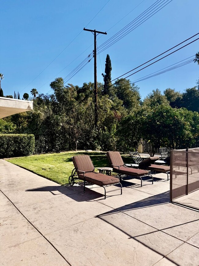 4444 Romero Dr in Los Angeles, CA - Building Photo - Building Photo