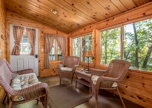 9484 Country Club Rd in Minocqua, WI - Building Photo - Building Photo