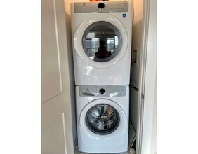 64 Gove St in Boston, MA - Building Photo - Building Photo