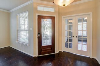 87 N Pinto Point Cir in Spring, TX - Foto de edificio - Building Photo