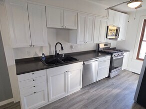 612 S Rochester St in Mukwonago, WI - Building Photo - Building Photo