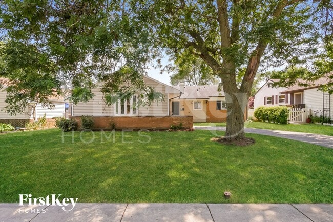 property at 105 Oxford Ln