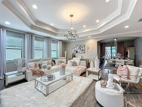 1376 Swan Lake Cir in Dundee, FL - Building Photo - Building Photo