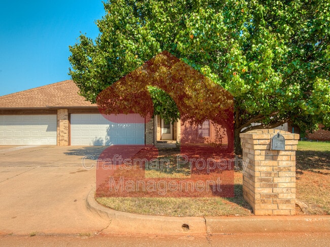 2707 Silvertree Dr in Oklahoma City, OK - Building Photo - Building Photo