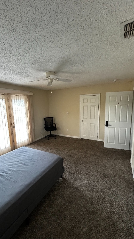 1104 E Genesee St in Tampa, FL - Building Photo - Building Photo
