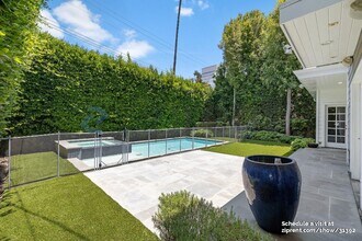 1147 Centinela Ave in Santa Monica, CA - Building Photo - Building Photo
