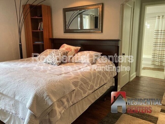 property at 1028 E Juneau Ave