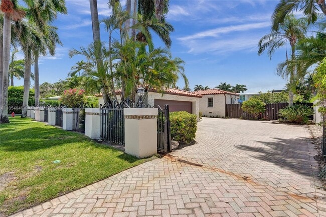 609 Isle of Palms Dr in Fort Lauderdale, FL - Foto de edificio - Building Photo