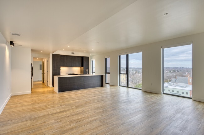 Six hundred West Main in Charlottesville, VA - Foto de edificio - Interior Photo