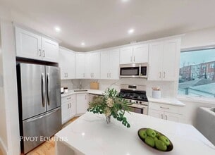 2436 E 2nd St in Brooklyn, NY - Building Photo - Building Photo