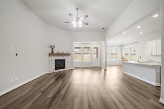 27130 Spanish Wind Ct in Magnolia, TX - Building Photo - Building Photo