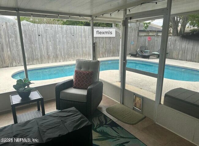 382 Naugatuck Dr in Jacksonville, FL - Building Photo - Building Photo