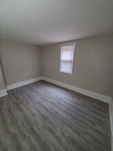 2467 S Burrell St in Milwaukee, WI - Building Photo - Building Photo