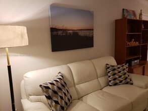 1520 McKinley St, Unit 118E in Hollywood, FL - Building Photo - Building Photo