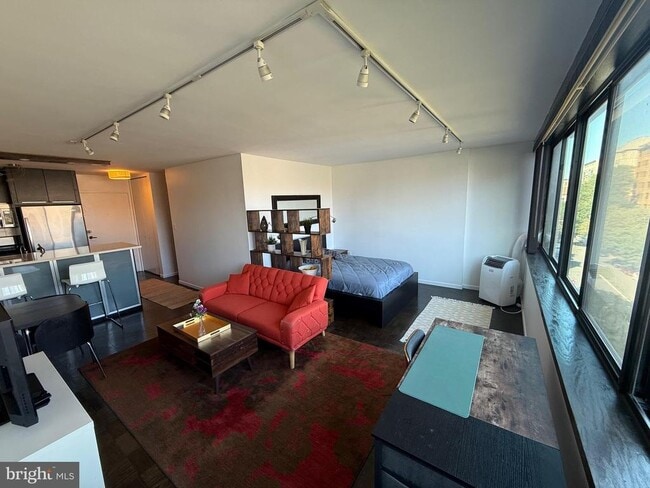 property at 2030 F St NW