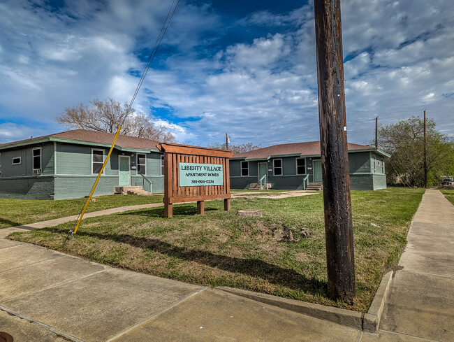 Liberty Village Apartment Homes in Corpus Christi, TX - Building Photo - Building Photo