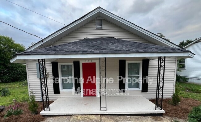 property at 505 Martin St