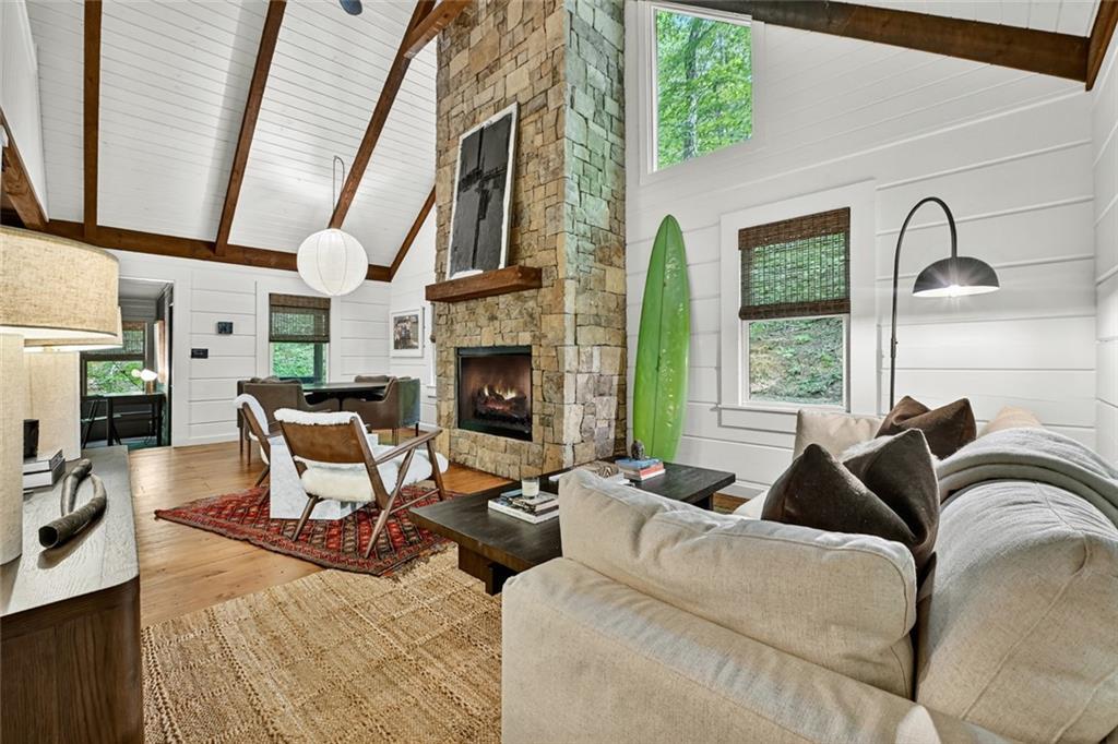 545 Chestnut Ridge Cir in Blue Ridge, GA - Building Photo