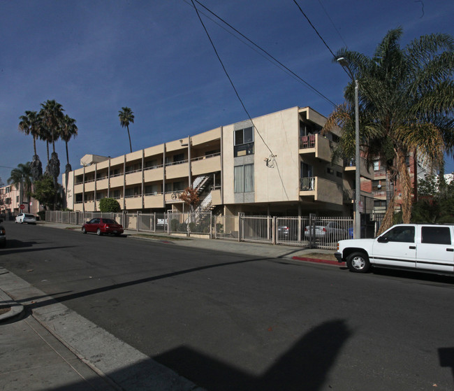 1402 N Kingsley Dr in Los Angeles, CA - Building Photo - Building Photo