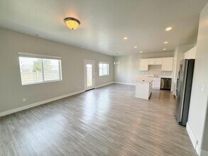 263 E 1500 N St in Harrisville, UT - Building Photo - Building Photo