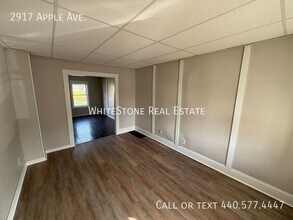 2917 Apple Ave in Lorain, OH - Building Photo - Building Photo
