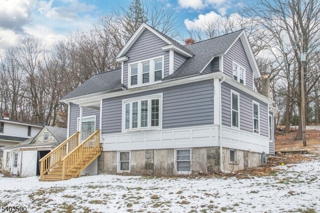 382 Howard Blvd in Mount Arlington, NJ - Foto de edificio - Building Photo