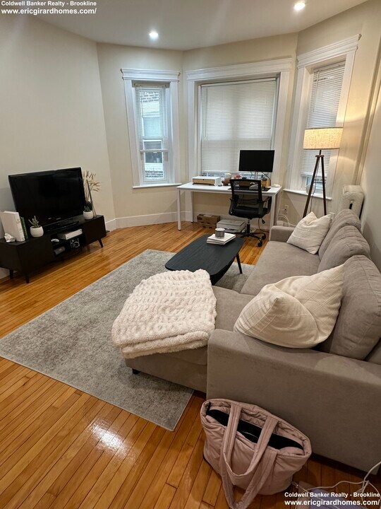 215 Harvard Ave, Unit 1 in Boston, MA - Building Photo
