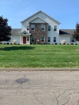 1207 N Hoffman Rd, Unit 4B in Elmira, NY - Building Photo