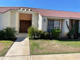 43376 Cook St in Palm Desert, CA - Building Photo