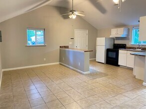 6258 Edward St in Norfolk, VA - Building Photo - Building Photo