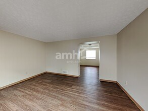 6647 Hilmar Dr in Westerville, OH - Building Photo - Building Photo