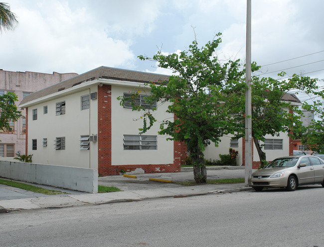 901 SW 6th St in Miami, FL - Building Photo - Building Photo