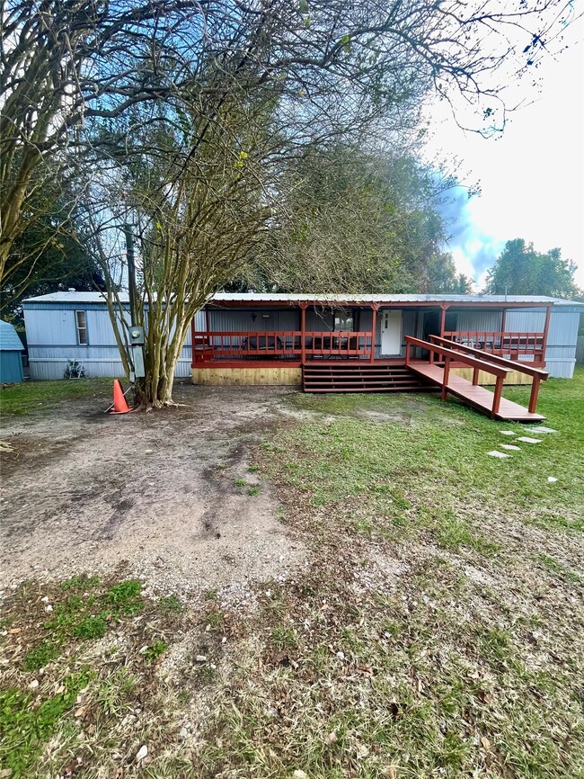 property at 625 Golden Bend Dr