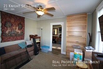 21 Knight St in Rochester, NH - Building Photo - Building Photo