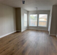 9935 Clear Diamond Dr in Rosharon, TX - Building Photo - Building Photo