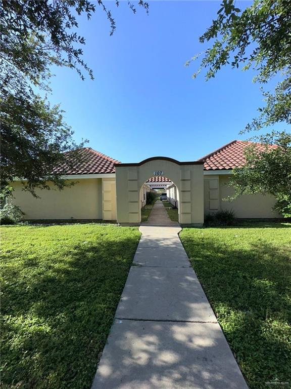 property at 107 S Ridge Ln
