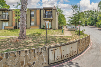 Taliesin Apartments in Nacogdoches, TX - Building Photo - Building Photo