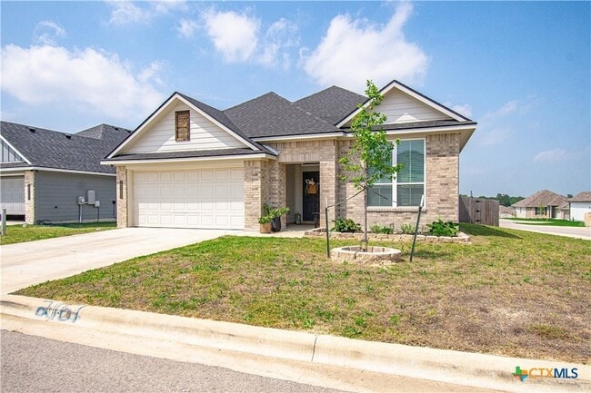 2161 Meridian Lp