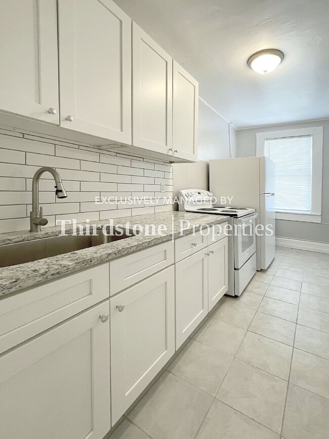 property at 82 W 32nd St