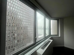 629 2nd Ave in New York, NY - Building Photo - Building Photo