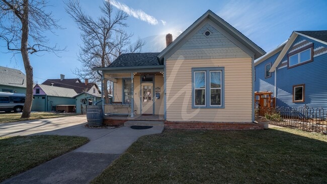 1111 W Pikes Peak Ave in Colorado Springs, CO - Building Photo - Building Photo