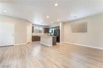 3049 Historic Horizon Ave in Henderson, NV - Building Photo - Building Photo