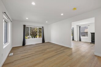 7531 12th Ave SW in Seattle, WA - Building Photo - Building Photo