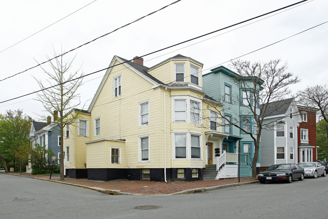 146-148 Clark St in Portland, ME - Building Photo