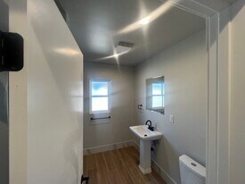 6909 Fulton Ave, Unit 5 in Los Angeles, CA - Building Photo