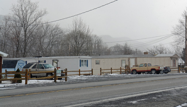 1344 Old US 220 Hwy in East Freedom, PA - Building Photo - Building Photo